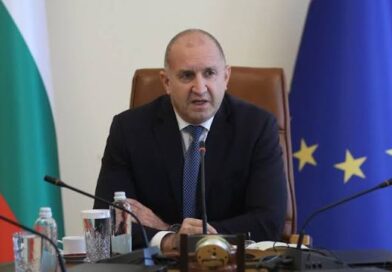 Радев: Американският самолет над Черно море разузнава за потенциални заплахи